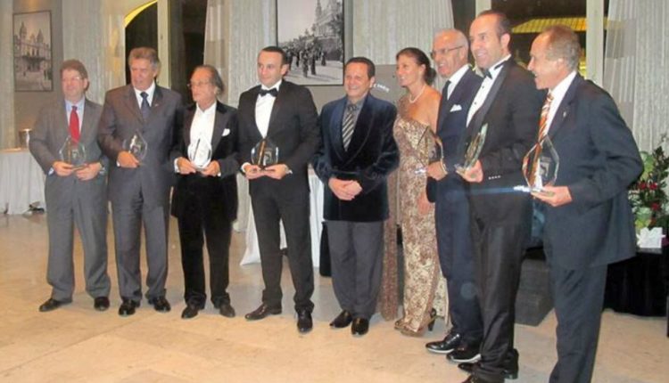 Dr.Bülent-Cihantimur-الجوائز-2