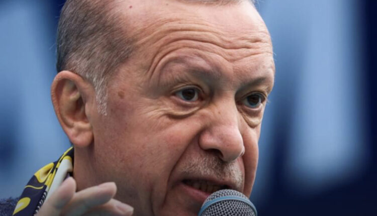 خصم أردوغان يتقدم عليه في استطلاعات الرأي